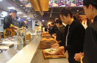 魚你在一起加盟 好服務(wù)帶來(lái)高效益，為餐飲企業(yè)提供卓越管理支持